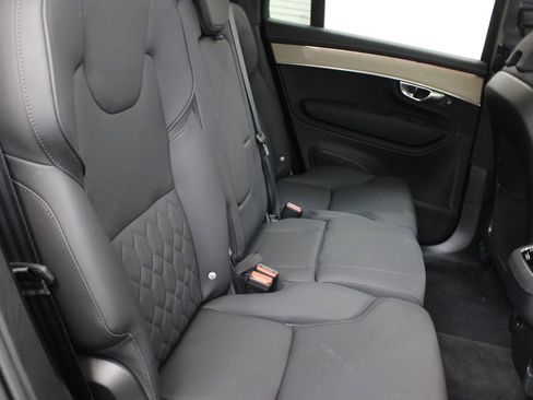 Certified 2025 Volvo XC90 B6 Plus AWD/4WD image 21