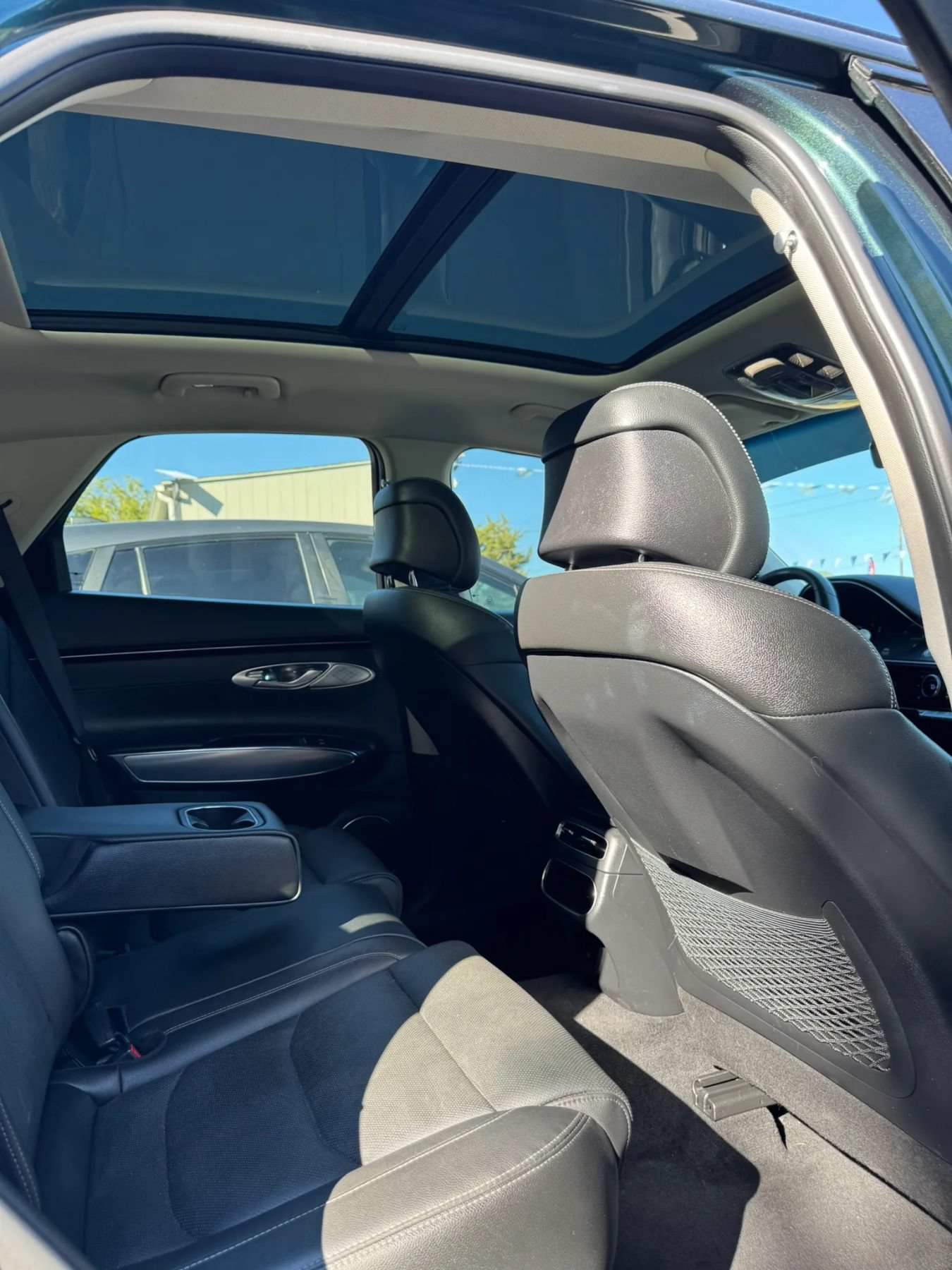 Used 2022 Genesis GV70 2.5T w/ Select Package AWD/4WD image 13