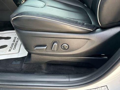 Used 2025 Hyundai Palisade SEL image 11