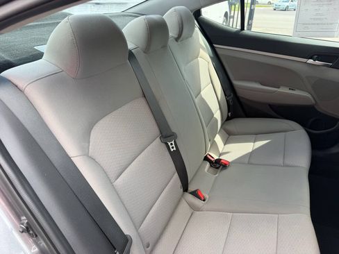Used 2020 Hyundai Elantra SE w/ Cargo Package (C1) FWD image 20