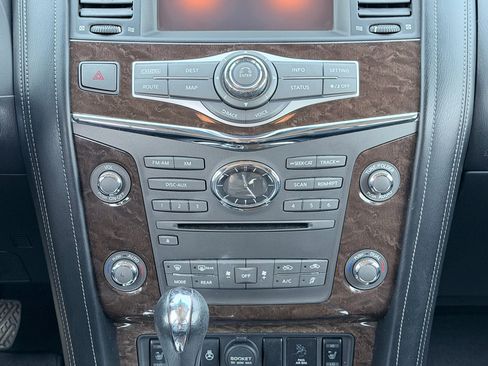 Used 2017 INFINITI QX80 2WD image 19