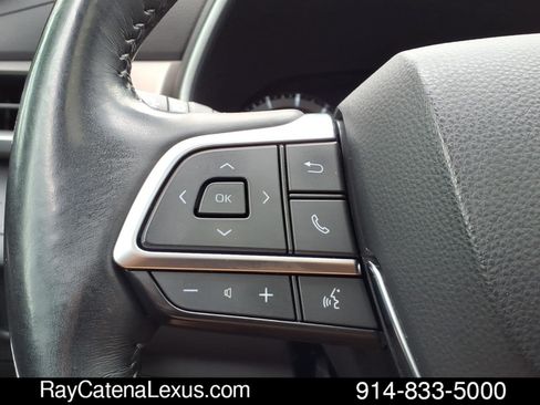 Used 2021 Toyota Highlander XLE AWD/4WD image 15