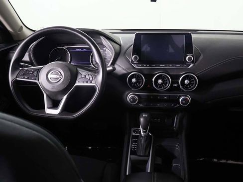 Used 2024 Nissan Sentra SV FWD image 29