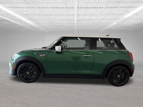 Used 2024 MINI Cooper SE FWD image 2