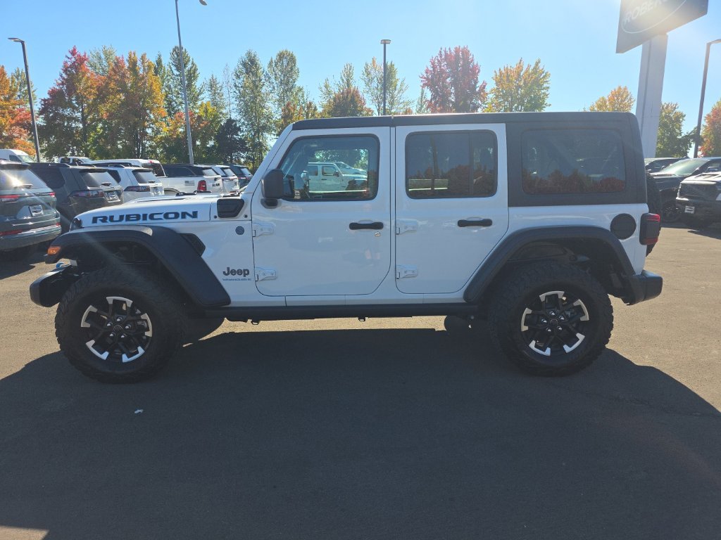 Used 2024 Jeep Wrangler Unlimited Rubicon 4xe w/ Technology Group AWD/4WD image 2