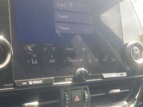 Certified 2024 Lexus NX 250 FWD w/ Towing Package (2000 Lbs) image 32