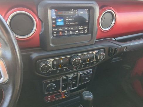 Used 2020 Jeep Gladiator Rubicon w/ LED Lighting Group image 11