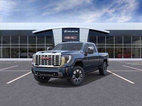New 2026 GMC Sierra 2500 Denali w/ Denali Reserve Package AWD/4WD image 40