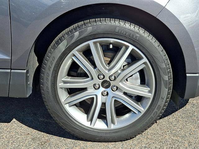 Certified 2023 Ford Edge Titanium AWD/4WD image 9