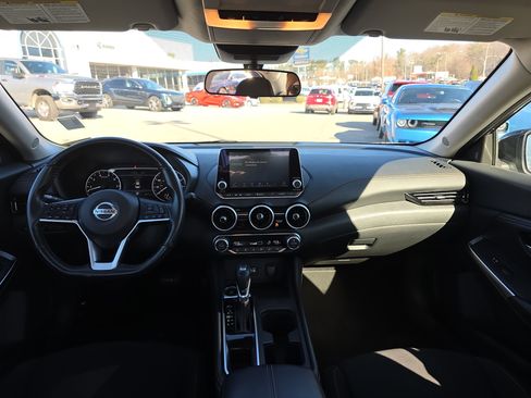 Used 2022 Nissan Sentra SR image 17