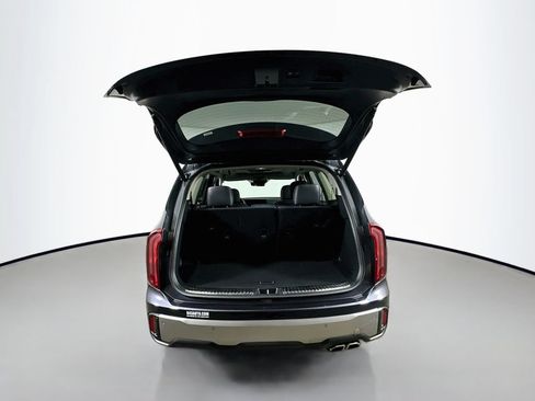Used 2025 Kia Telluride S FWD image 36