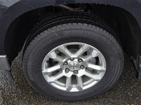 Used 2023 Chevrolet Silverado 1500 LT image 9