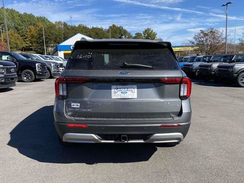 New 2026 Ford Explorer Platinum image 4