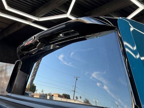 Used 2022 Rivian R1T Launch Edition image 20