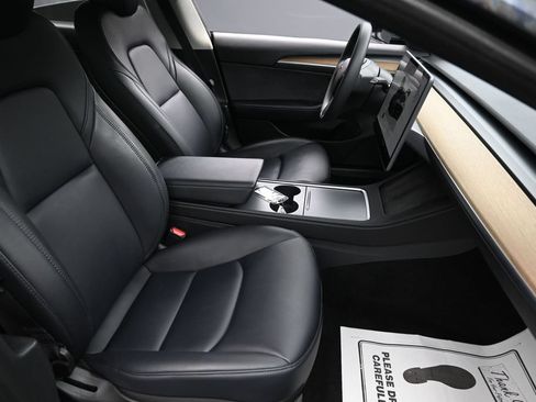 Used 2023 Tesla Model 3 Standard Range RWD image 31