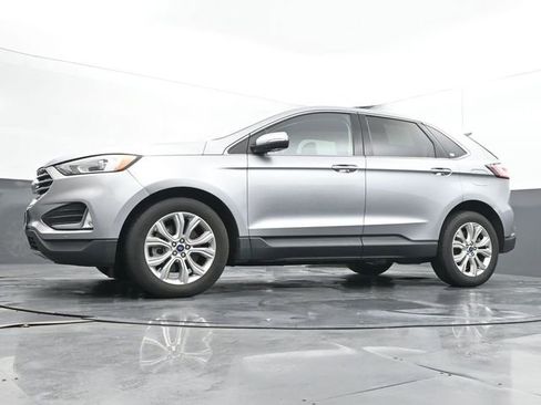 Used 2022 Ford Edge Titanium image 23