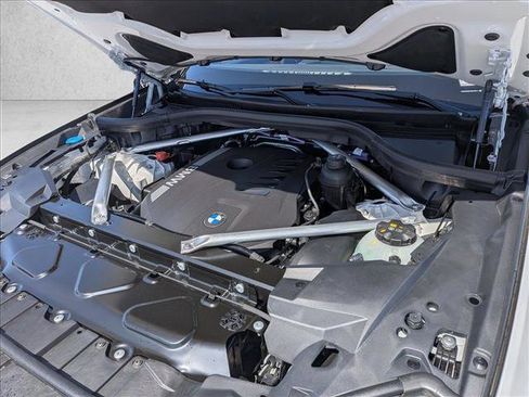 New 2026 BMW X5 xDrive40i AWD/4WD image 17