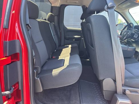 Used 2010 Chevrolet Silverado 1500 LT w/ Power Pack Plus AWD/4WD image 19