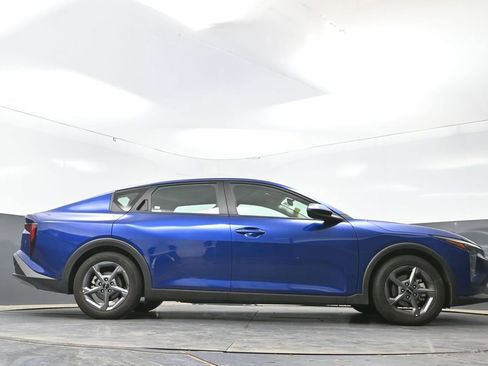 Used 2025 Kia K4 FWD image 47
