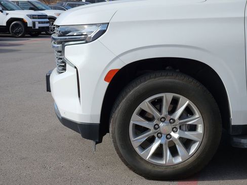Used 2024 Chevrolet Tahoe Premier RWD image 5