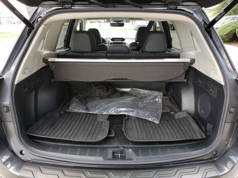 Used 2019 Subaru Forester Limited AWD/4WD image 14