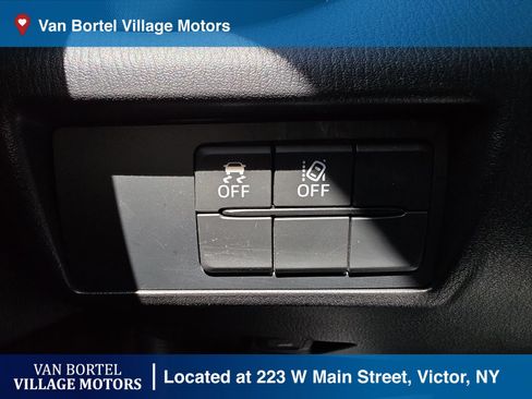 Used 2019 MAZDA MX-5 Miata Grand Touring w/ GT-S Package RWD image 18