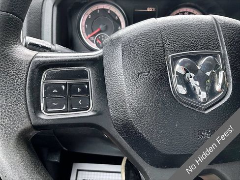 Used 2019 RAM 1500 Express AWD/4WD image 11