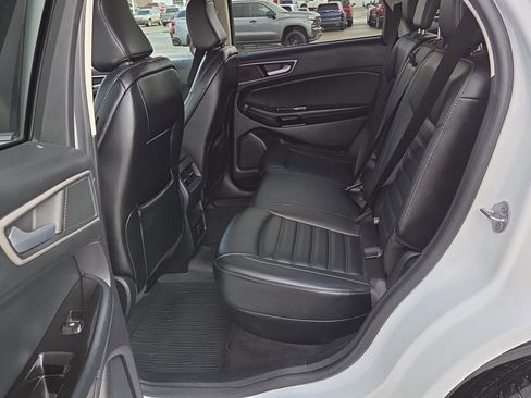 Used 2020 Ford Edge SEL w/ Cold Weather Package image 13