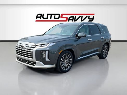 Used 2024 Hyundai Palisade Calligraphy AWD/4WD image 3