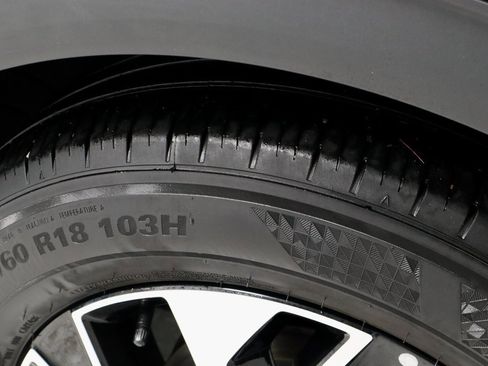 Used 2023 Kia Sportage EX image 21