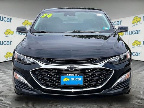 Used 2024 Chevrolet Malibu RS FWD image 2
