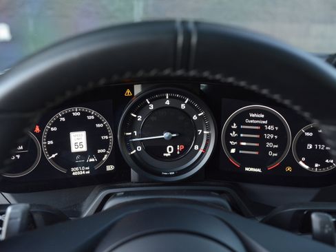 Certified 2020 Porsche 911 Carrera 4S image 16