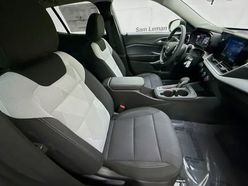 New 2026 Chevrolet Trax LS image 26