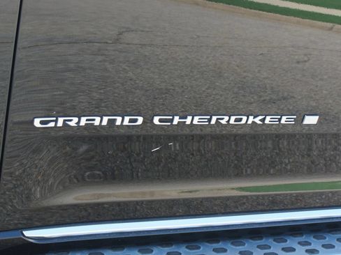 Used 2021 Jeep Grand Cherokee L Summit AWD/4WD image 21