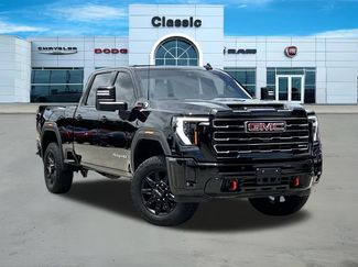 Used 2025 GMC Sierra 2500 AT4 AWD/4WD video 1