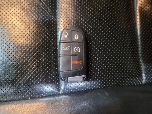 Used 2018 Jeep Grand Cherokee High Altitude image 32