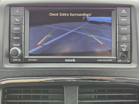 Used 2020 Dodge Grand Caravan SE FWD image 26