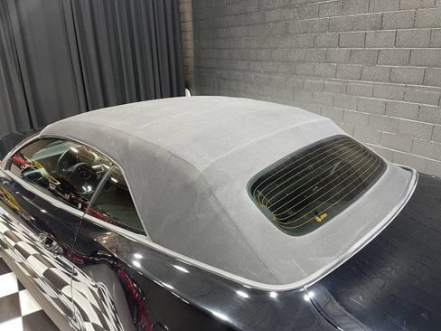 Used 2017 Ford Mustang GT Premium image 46