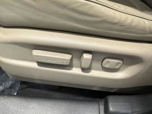 Used 2017 Honda Ridgeline RTL image 13