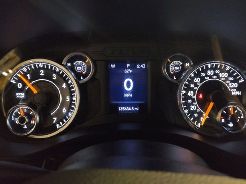 Used 2022 RAM 1500 Big Horn RWD image 23