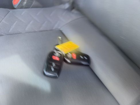 Used 2024 Toyota Tacoma SR image 28