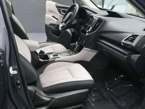 Used 2023 Subaru Forester AWD/4WD image 17