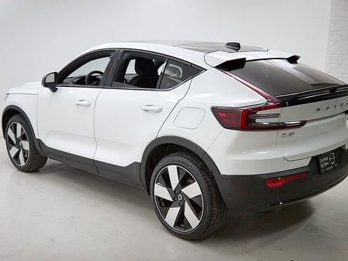 Certified 2023 Volvo C40 P8 Recharge Ultimate image 7