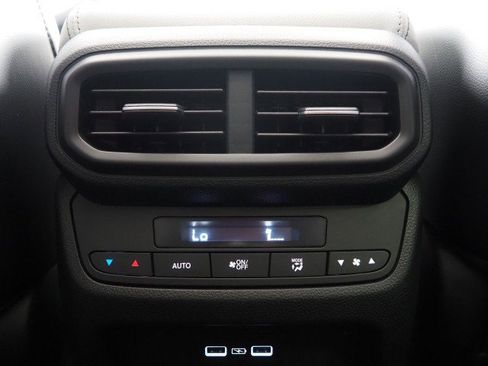 Used 2023 Honda Pilot EX-L image 24