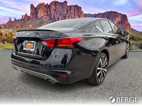 Used 2021 Nissan Altima 2.5 SR image 7