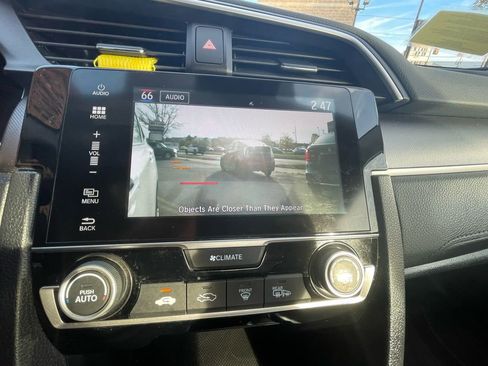 Used 2018 Honda Civic EX image 18