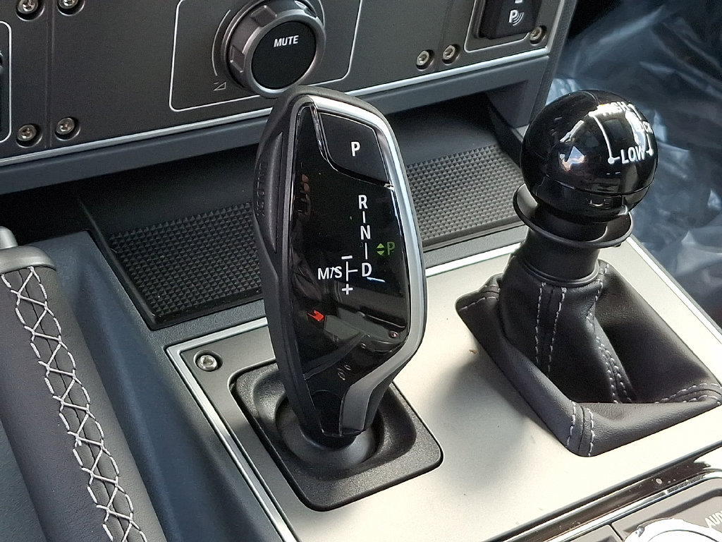 Used 2025 INEOS Grenadier Station Wagon AWD/4WD image 6