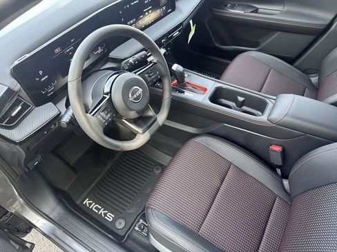 New 2026 Nissan Kicks SR FWD image 15