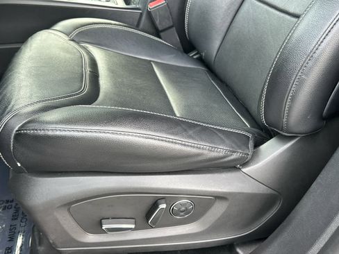 Used 2020 Ford Explorer ST w/ Premium Technology Package image 26