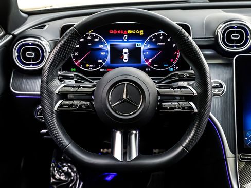 Used 2023 Mercedes-Benz C 300 Sedan image 19